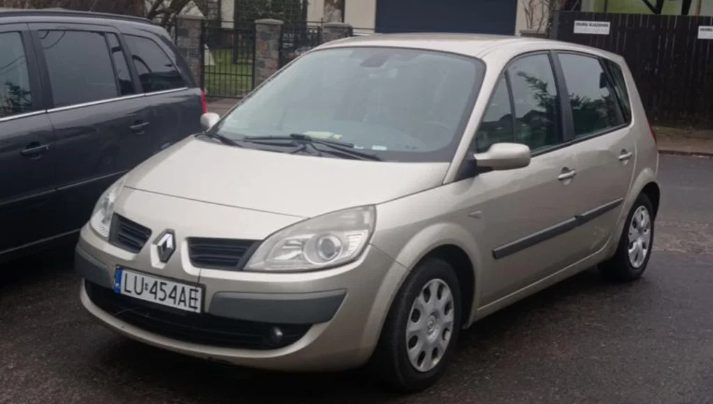 Renault Scenic - zdjęcie 1 z 4